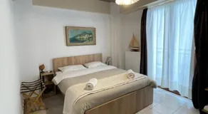 Cozy Little Home - Image 2