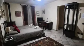 La Trunera Guest House - Image 2