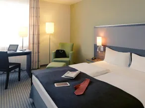Mercure Airport Hotel Berlin Tegel - Image 4