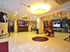 GreenTree Inn Shanghai Jingan Railway Station Xinzha Road Business Hotel - Image 2