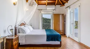 Villa Rose - Image 2