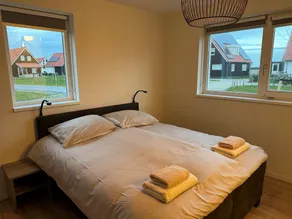 Luxe Stay with Sauna  Garden - Image 2