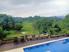 Gajah12 Golf View Boutique Hotel - Image 4