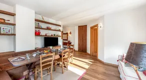Charming Apartment Close to Cableway - Happy Rentals - Image 2