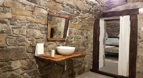 Wine cellar room - Image 2