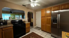 One Bed Suite near Beaches and Downtown Sarasota - Image 3