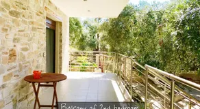 Astris Traditional Private Villa - Image 4