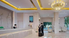 Vienna Hotel Guangdong Zhaoqing East Station Dinghu Mountain Scenic Area - Image 3