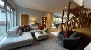 The Buckie at Buchanan - Drymen Holiday Home Sleeps 8 - Image 2