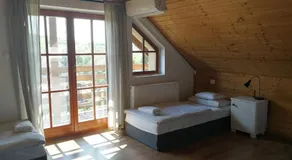 Manoka Guest House - Image 2