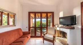 Villa Cristina bella villa vista mare e porto turistico Loc Notteri Villasimiuss - Image 2