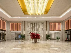 Wuxi Seaview One International Grand Hotel - Image 3