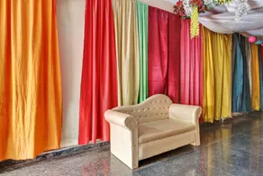 OYO 82518 hotel Royal in - Image 3