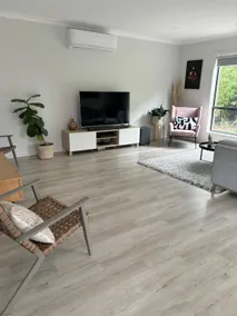 Cozy room with an Ensuite - Image 4
