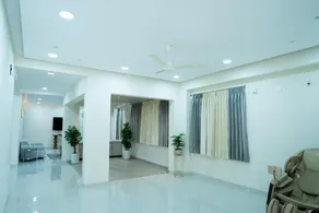 Le Penguin Serviced Apartments - Image 5