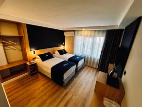 BALTA HOTEL - Image 2
