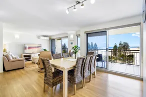 Oceanfront 3-Bed Retreat with Pool-Steps to Beach - Image 3