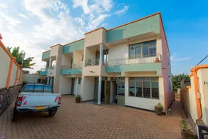 Twinview Apartments - Image 5