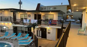 Brooklyn Beach Club - Image 5