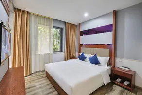 East Blue Holiday Hotel Dazhu - Image 2