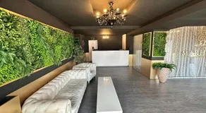 Alex&George Boutique Hotel - Image 3