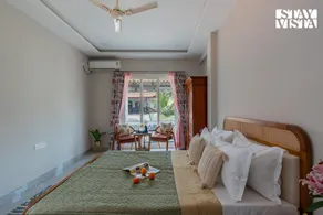 StayVista at Casa Viena - Image 2