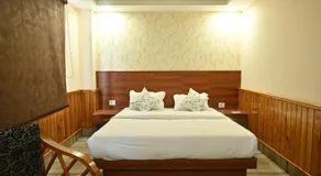 Hotel Zimkhang Delights - Image 2