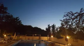 Hotel Carina-Très Grande Piscine-Local à Vélo - Image 3