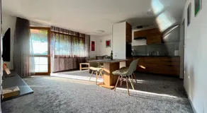 659 apartments - Image 2