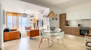 Gallery Luxury Suites & Rooms-Only Adults - Image 4