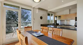 Nakarra - Spacious Family Beach Escape - Image 2