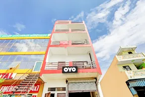Hotel O Expressway Inn - Image 4