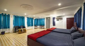 Sri Sai Holiday Inn - Image 2