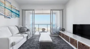 Bonbeach Bliss - Panoramic Ocean Outlook - Image 2