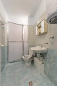 Beautiful apartment- 5 min from the beach! - Image 3