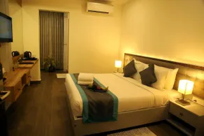 PARK IRIS HOTELS, MG Road - Image 5
