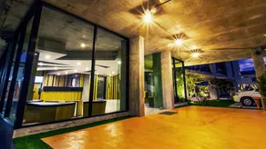 B2 Phuket Boutique & Budget Hotel - Image 5