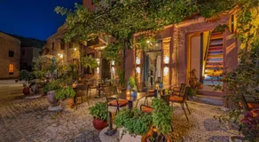 Saint Michel Hotel Old Town - Image 4