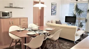Merveilleuse villa adaptée aux familles | Vue jardin | Avec animaux admis - Image 4