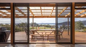 Norfolk Bay Retreat - views over the sea and vines - Image 2