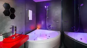 Central Point Boutique Hotel - Image 3
