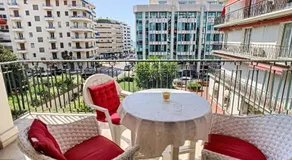 Appartements Cannes Centre : Rond Point Duboys d'Angers - Image 4