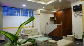 Hotel jetway - Image 4