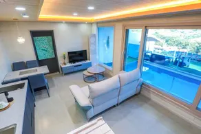 Namhae Eagless Poolvilla Pension - Image 5