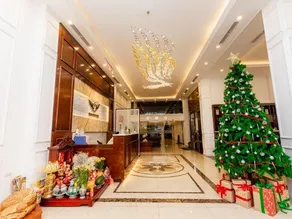 Paradise Hotel - Image 2