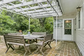 Garden Cottage - Image 5
