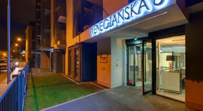 Venezia Apartment - Image 3