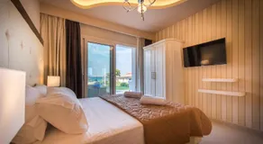 Zoi Apartments - Image 2
