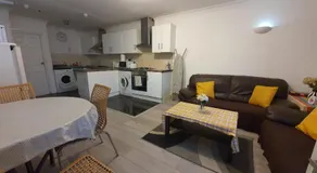 Eastwood Rooms - Image 2