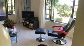 Garden apartment with amazing sea and mountain view - Image 2
